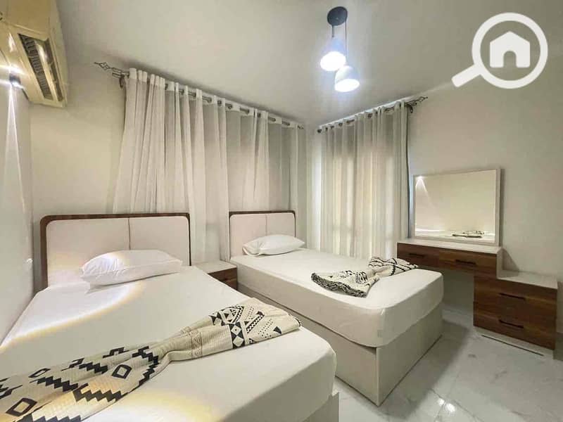 20 ae375f05-e54a-44c6-9759-913ed1453eb0. jpg