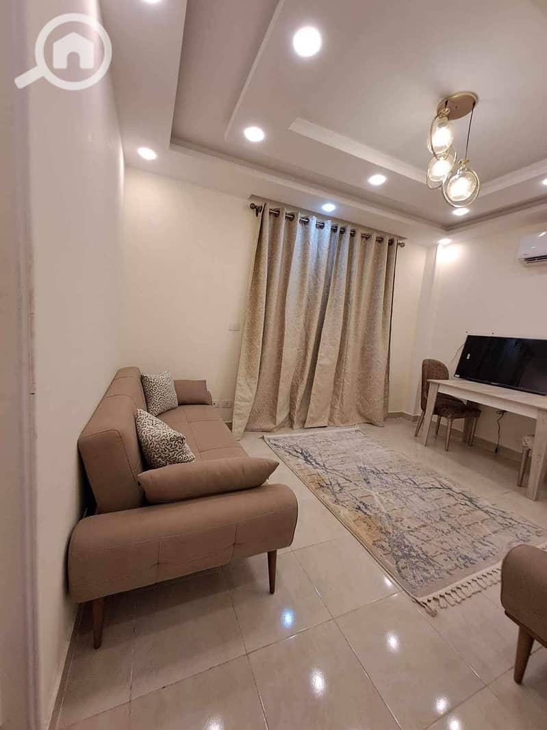 4 ae80bcac-958d-421e-ad95-4f53a4401af8. jpeg