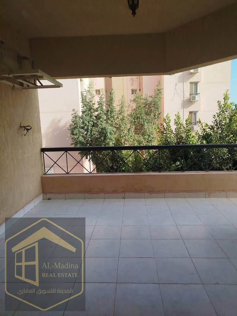 5 WhatsApp Image 2025-12-08 at 13.36. 25 (3). jpeg