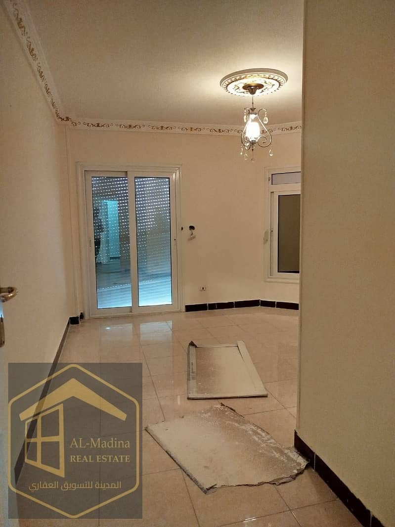 8 WhatsApp Image 2025-12-08 at 13.36. 25 (2). jpeg