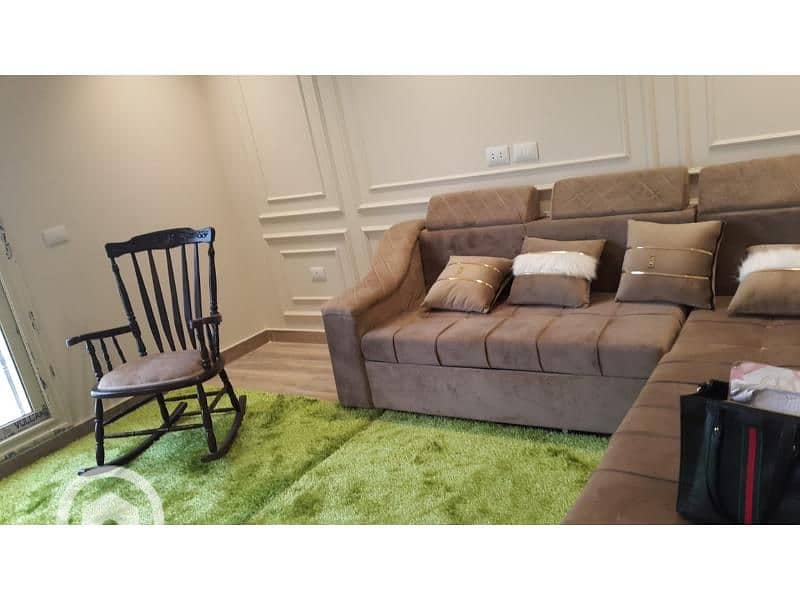 3 b527dafc-f68f-4fff-af4c-fa428a5f02f1. jfif. jpg