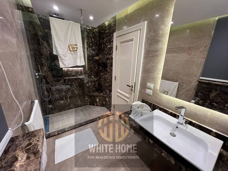 10 bee275ce-0b4f-42a2-84a4-0ccdc22ff7f8. jpeg