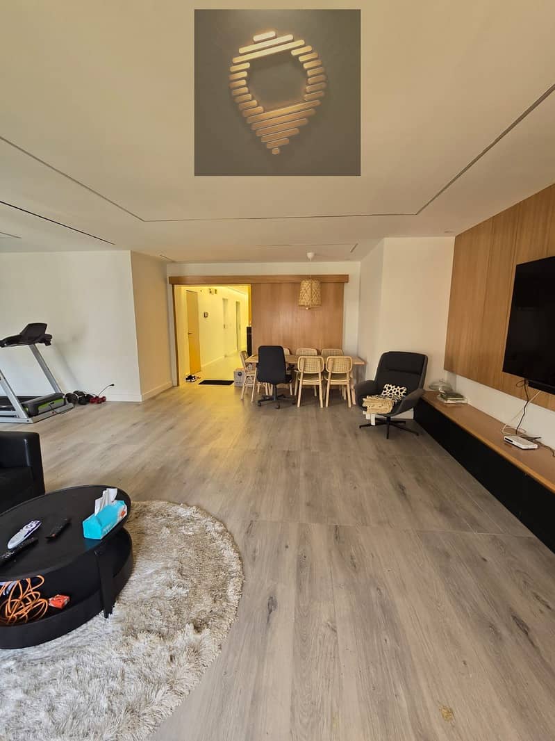 3 WhatsApp Image 2025-08-25 at 23.59. 37_45873127. jpg