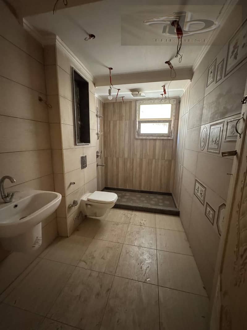 7 WhatsApp Image 2025-12-01 at 11.22. 27_314e4679. jpg