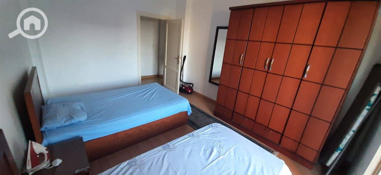 7 366095fc-7351-454f-b69a-f8898c7a8007. jpeg