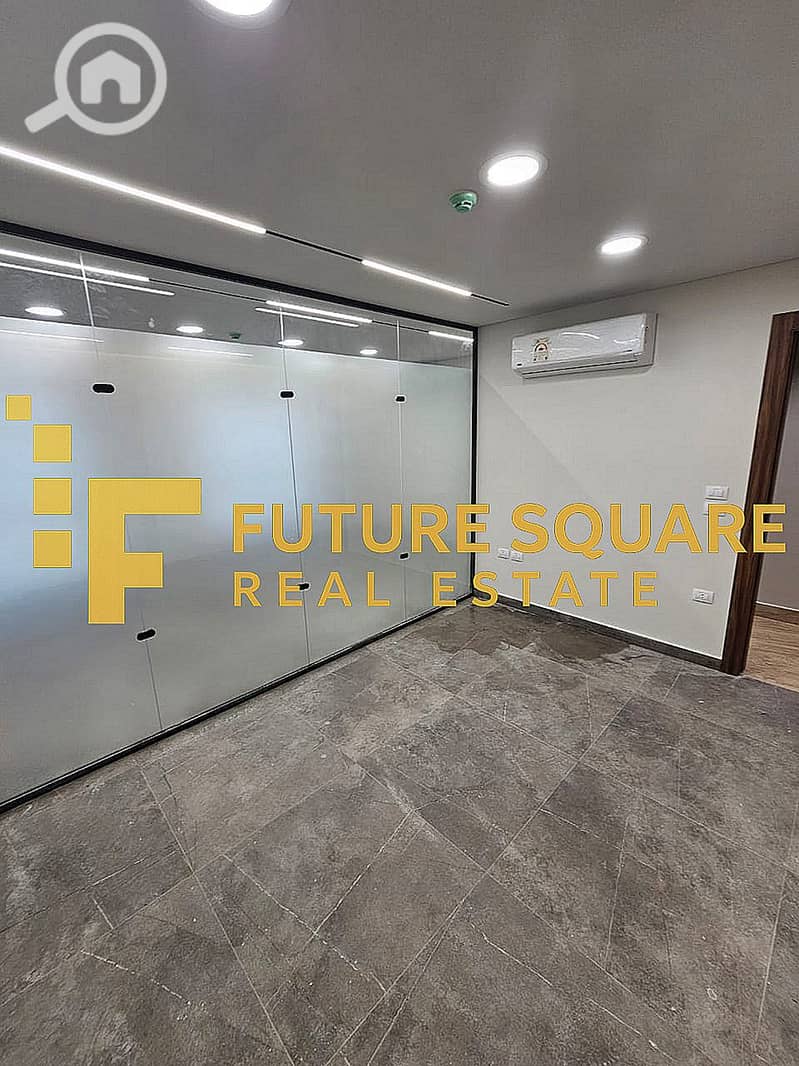 4 WhatsApp Image 2025-12-08 at 3.41. 57 PM_result. jpg