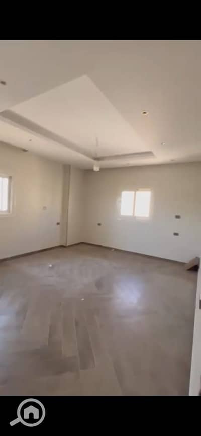 3 Bedroom Flat for Rent in 6th of October, Giza - IMG-20251208-WA0302. jpg