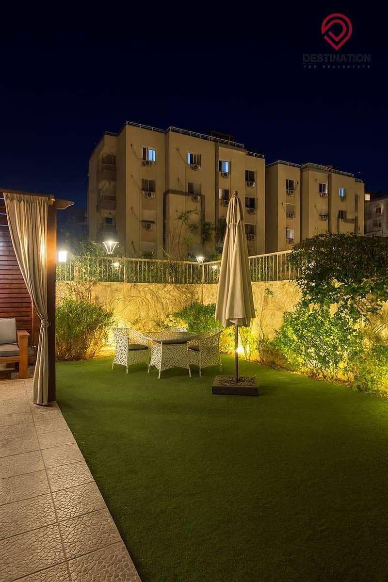 2 b0784093-e494-4089-9c35-797e0f87d588. jpg