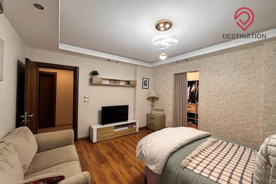 9 e24c0d41-1335-4545-a776-89c4cdbdfbd8. jpg