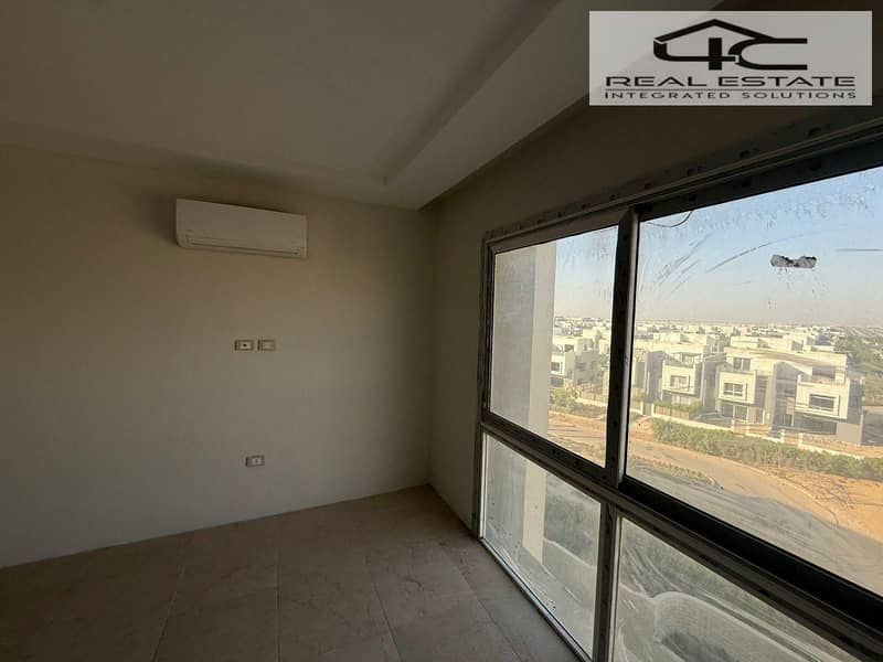 9 WhatsApp Image 2025-12-08 at 13.28. 40. jpeg