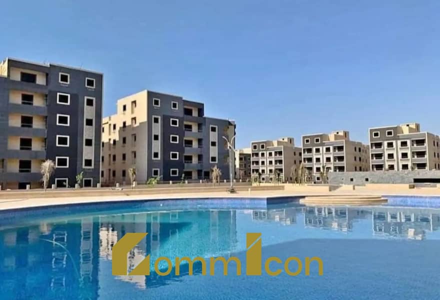 2 7840443-c537fo. jpg