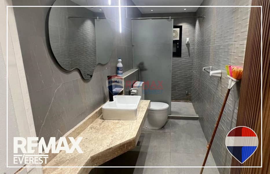 4 WhatsApp Image 2025-12-08 at 4.24. 12 PM. jpeg