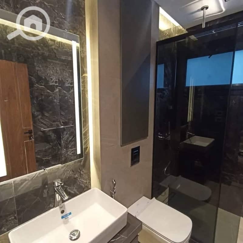 3 b8cbe436-0bf4-4914-b922-7e97bbc26833. jpeg