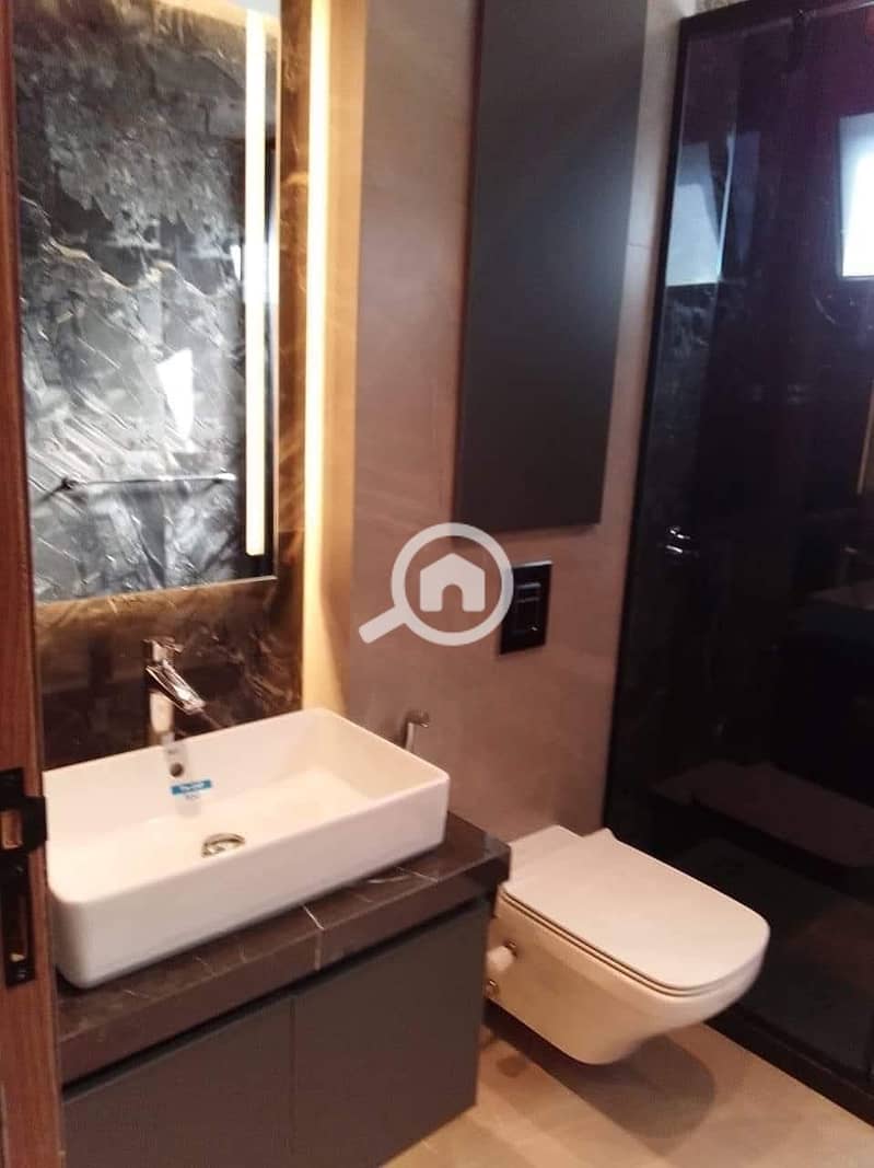 7 1ba77940-142f-48aa-bfe3-78f62ea71897. jpeg