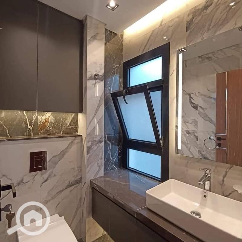 11 6466e927-23c9-4f80-bc91-326141f08e6b. jpeg