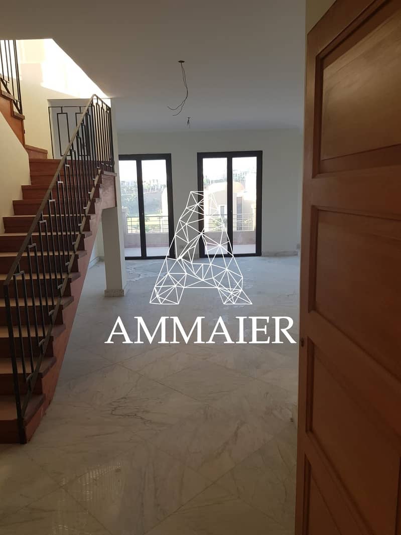 7 4c8c04d7-5877-48c4-8a2a-2cd309666f6c. jpg