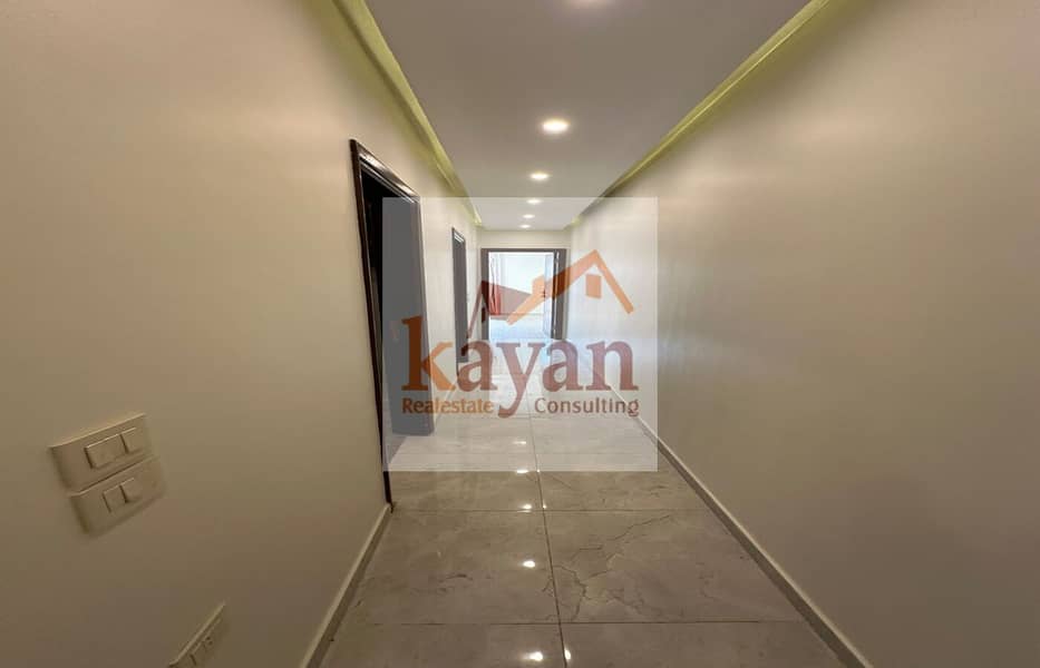 11 WhatsApp Image 2025-12-07 at 15.08. 13 (2). jpeg