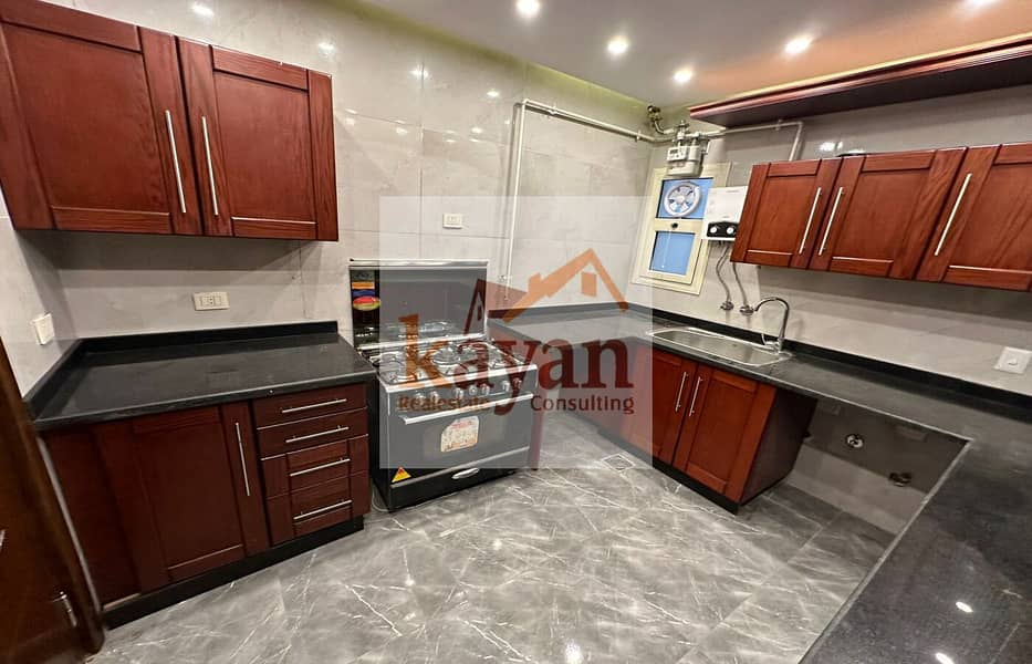 18 WhatsApp Image 2025-12-07 at 15.08. 16 (1). jpeg