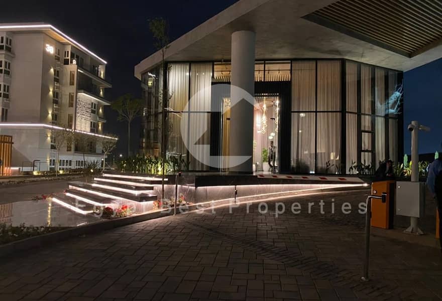 6 92b2737d-10b4-417f-a1f1-3b7b431a07c7. jpg