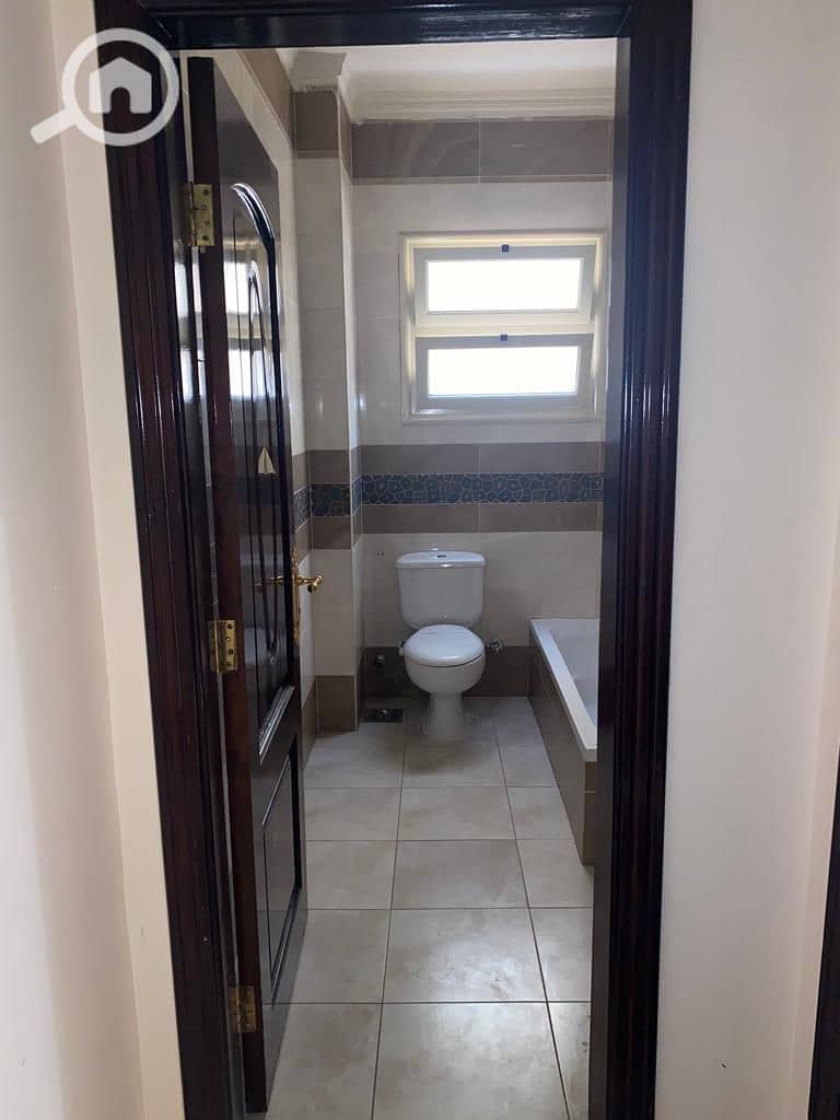 5 WhatsApp Image 2025-12-07 at 12.40. 35 PM (2). jpeg