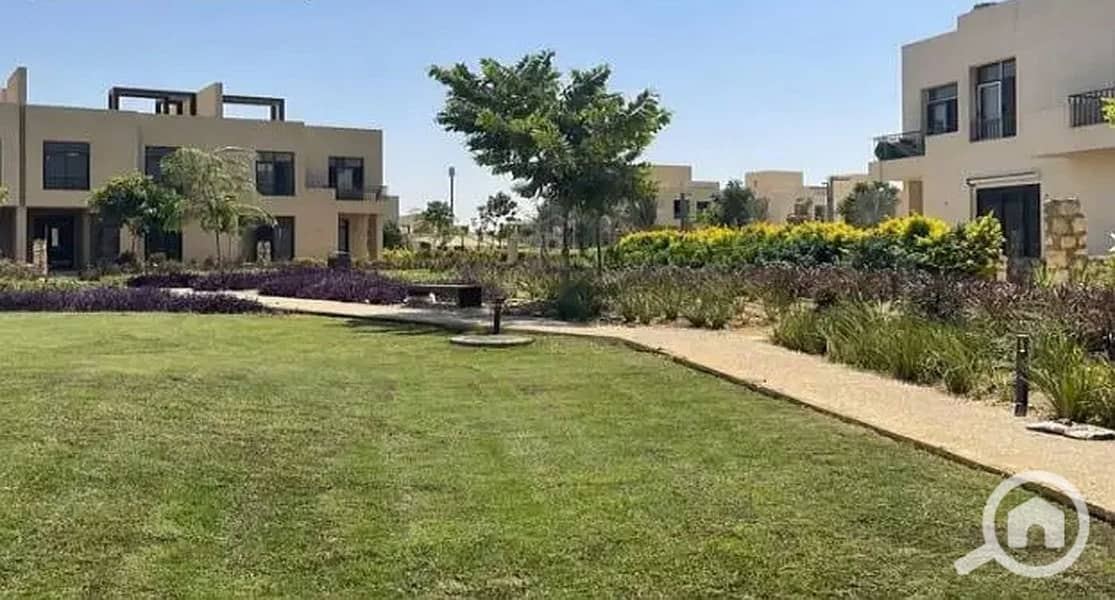 8 20355141-800x600_1400x900. jpg