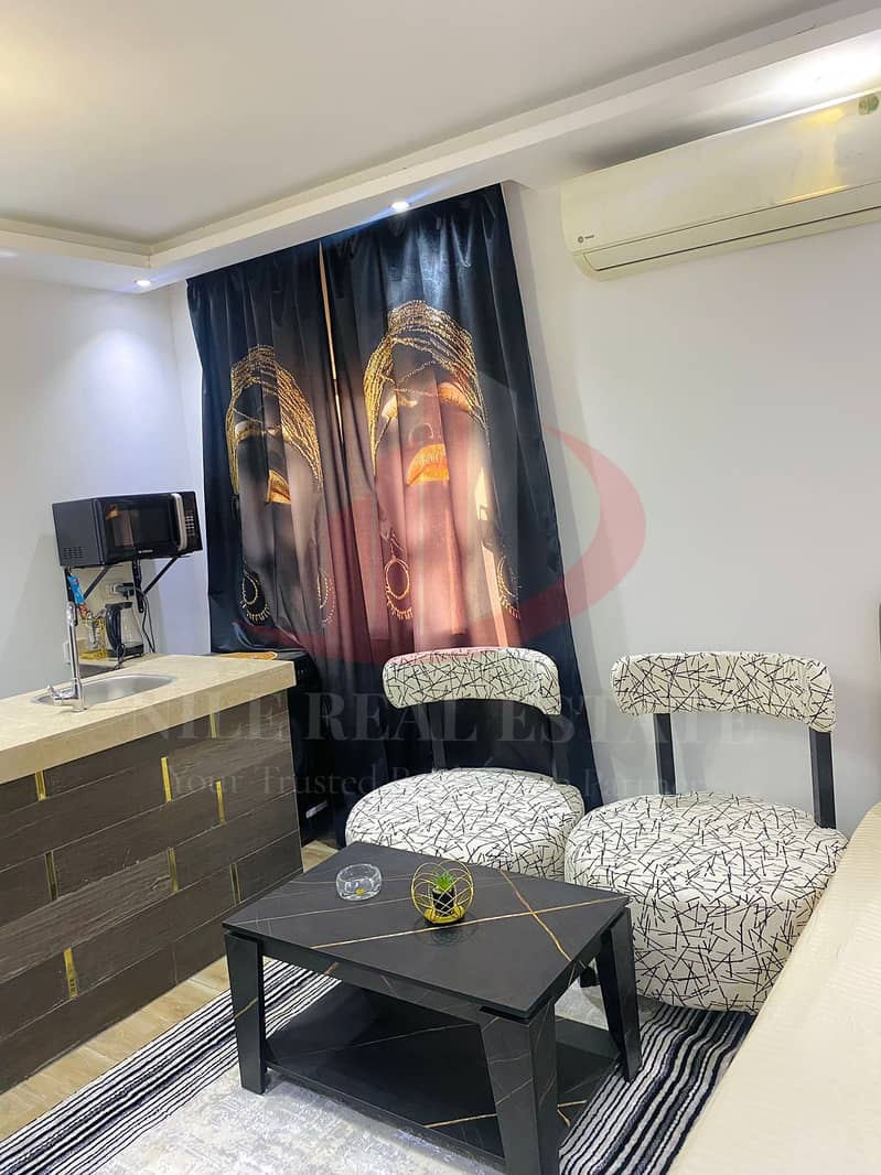 4 WhatsApp Image 2025-12-08 at 15.53. 00 (1). jpeg