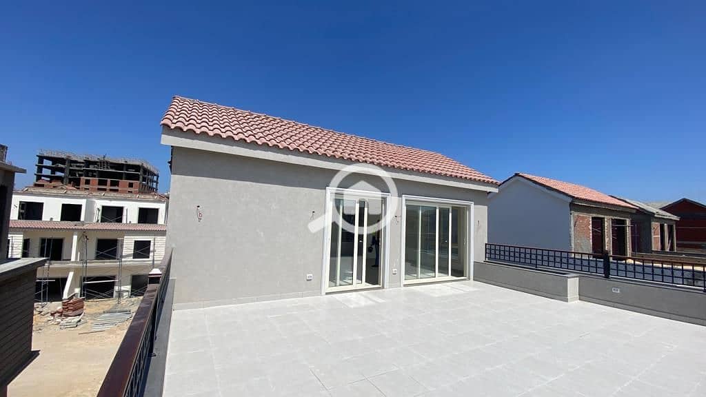 10 WhatsApp Image 2025-10-21 at 12.46. 06 PM (4). jpeg