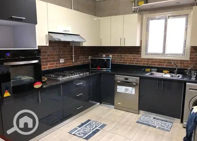 10 WhatsApp Image 2025-12-08 at 13.55. 03. jpeg