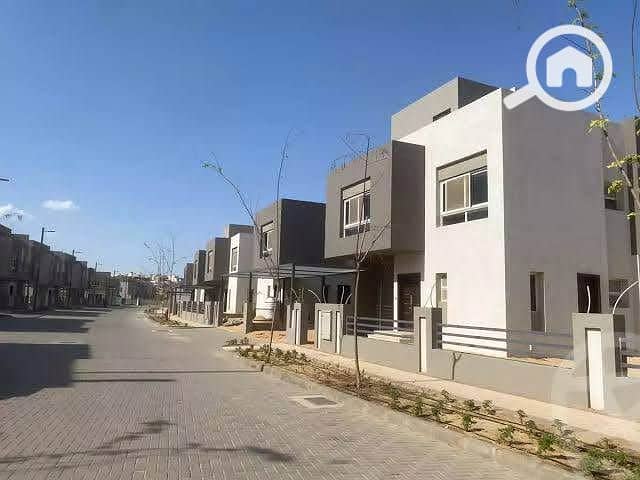 4 564244799_786505220844901_9147882752460972277_n. jpg