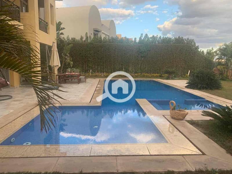 8 a5d4755f-88f8-4552-8b87-a24264155995. jpg