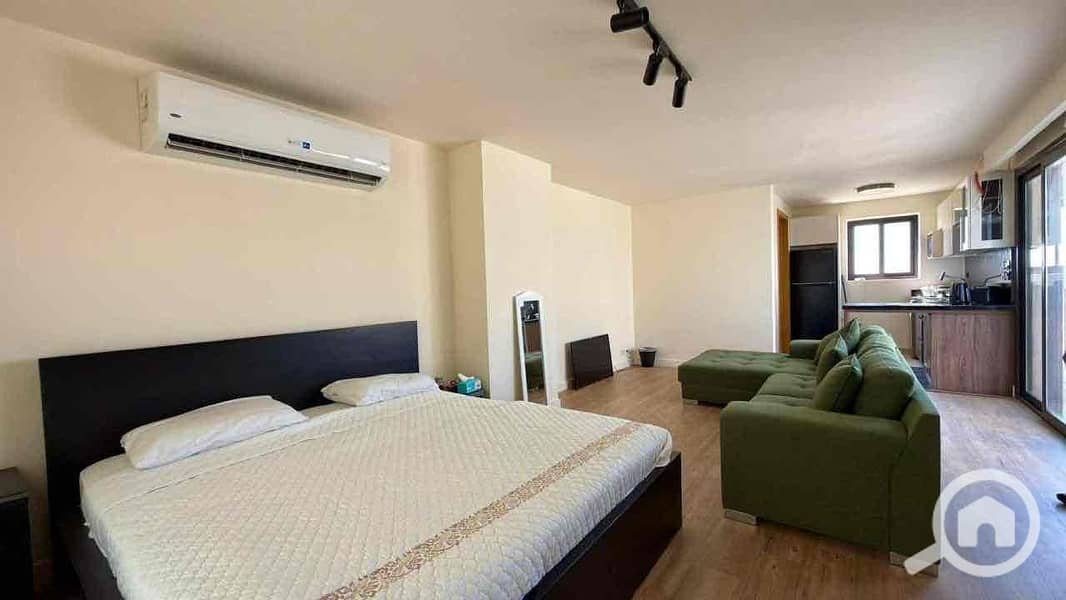 2 2d59ccf3-19da-4186-b95f-734b161eb02b. jpg