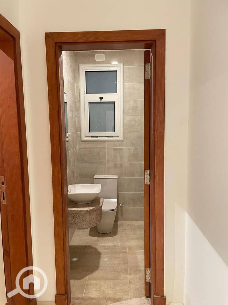 3 WhatsApp Image 2025-11-08 at 14.12. 32_6738552e. jpg