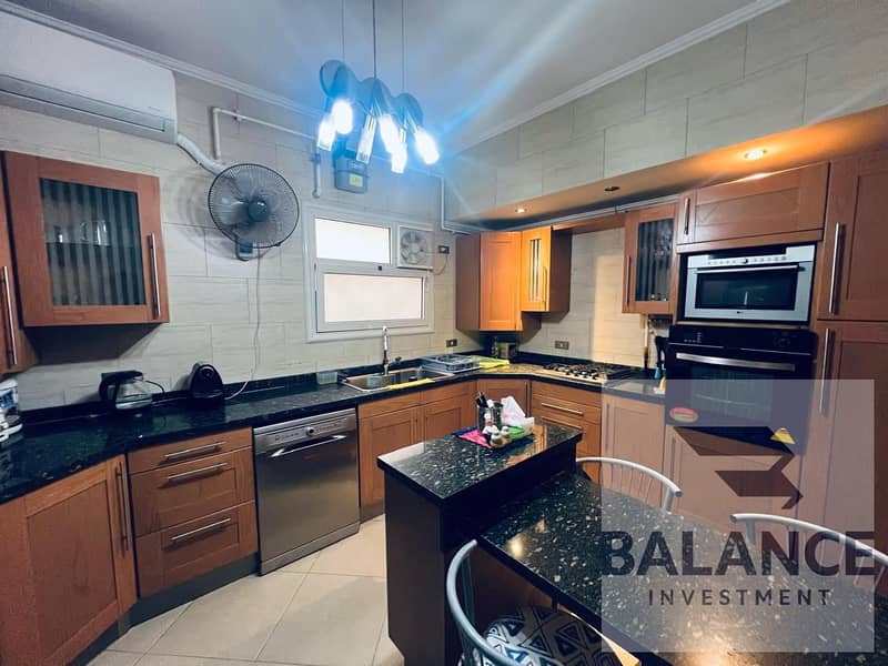 4 7ce9016f-7072-4f13-879b-6f909bd83abd. jpg