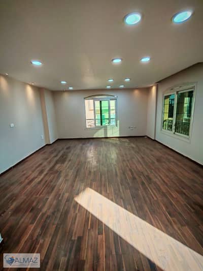 فیلا 11 غرف نوم للايجار في القاهرة الجديدة، القاهرة - WhatsApp Image 2025-12-08 at 5.11. 52 PM. jpeg