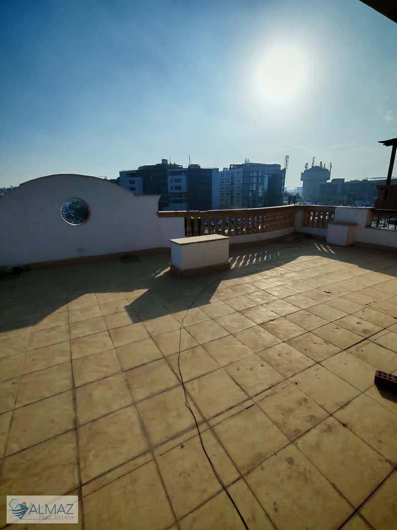 17 WhatsApp Image 2025-12-08 at 5.11. 24 PM. jpeg