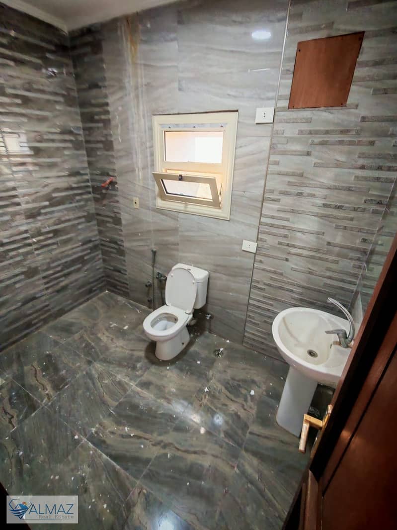 20 WhatsApp Image 2025-12-08 at 5.11. 26 PM (1). jpeg