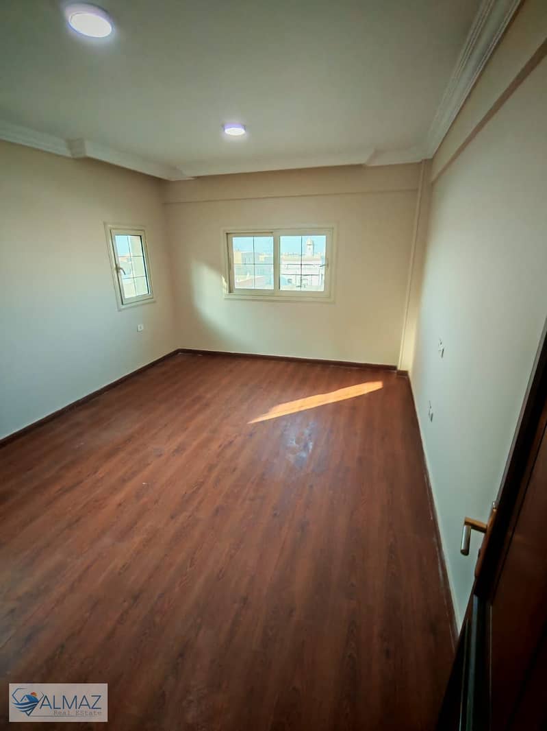 22 WhatsApp Image 2025-12-08 at 5.11. 26 PM. jpeg