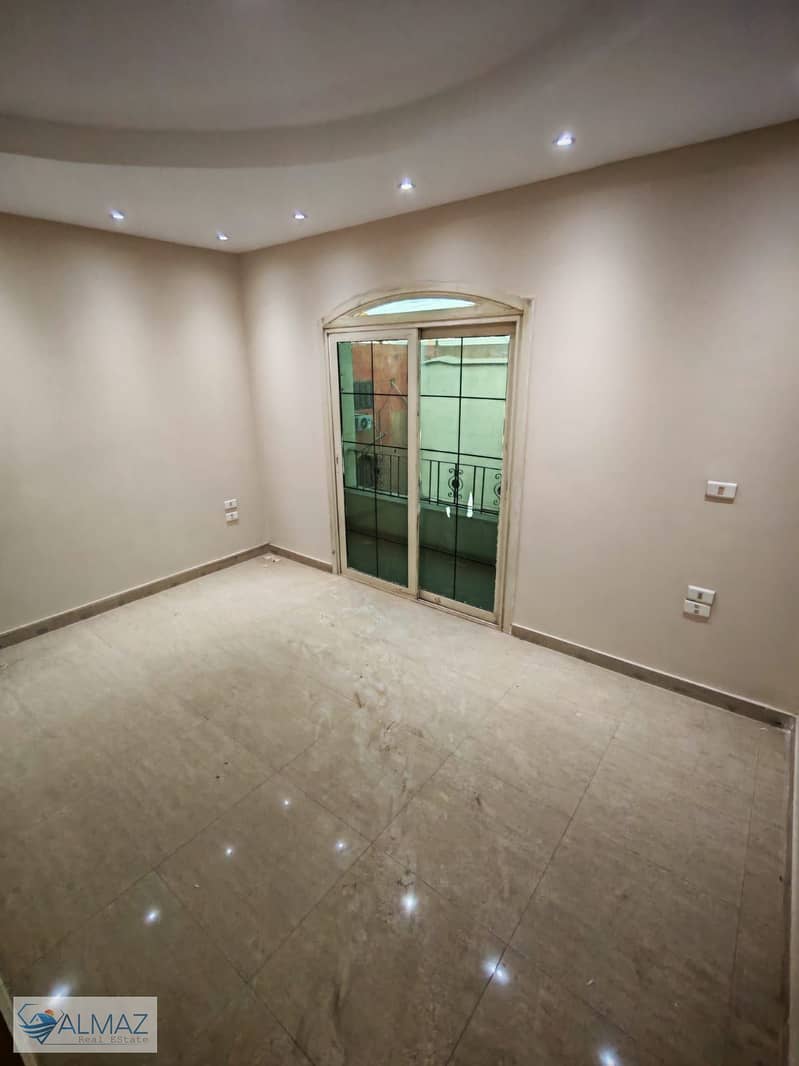 30 WhatsApp Image 2025-12-08 at 5.11. 31 PM (1). jpeg