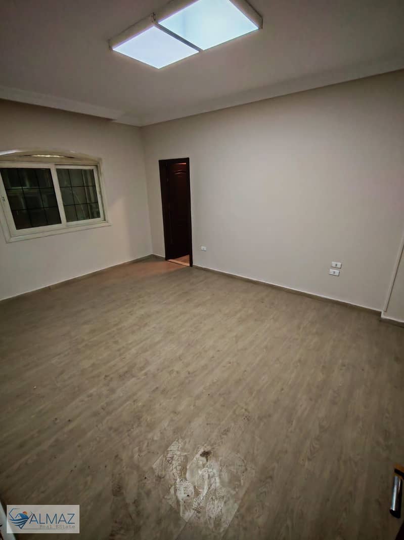 35 WhatsApp Image 2025-12-08 at 5.11. 33 PM (1). jpeg