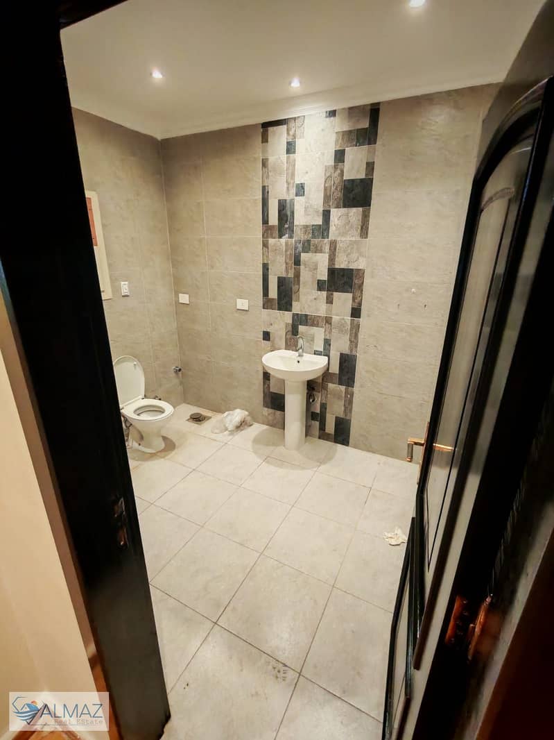 53 WhatsApp Image 2025-12-08 at 5.11. 41 PM. jpeg