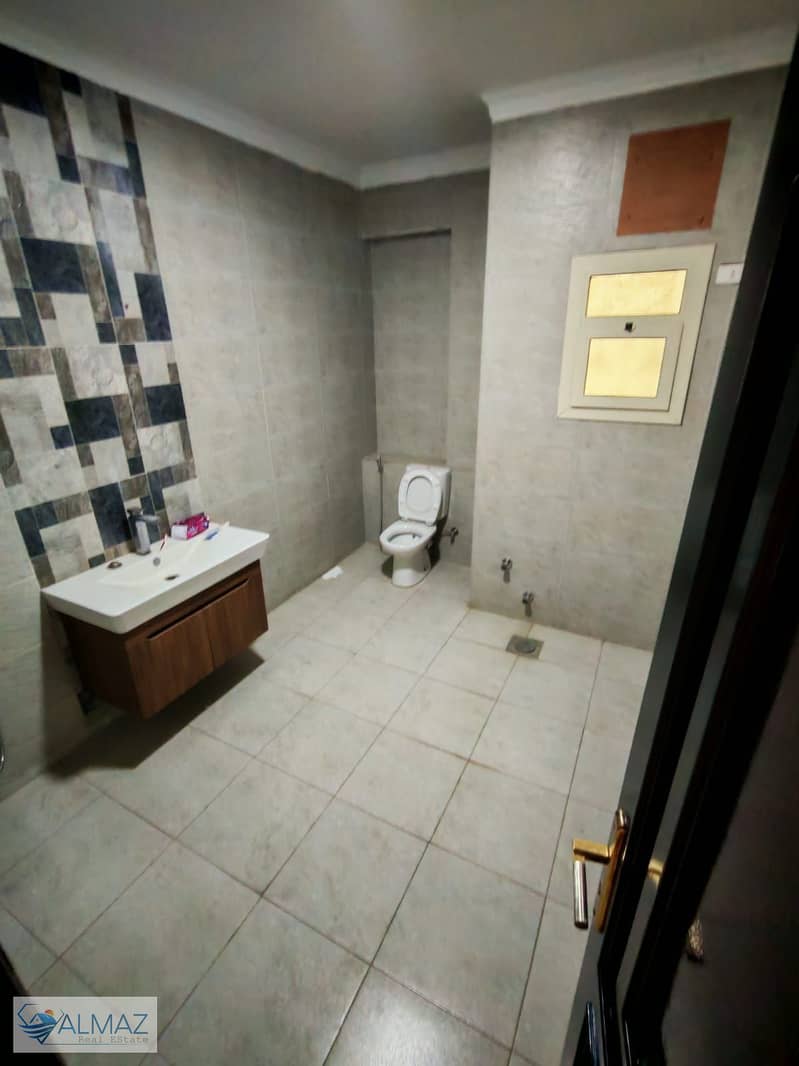 58 WhatsApp Image 2025-12-08 at 5.11. 44 PM (1). jpeg