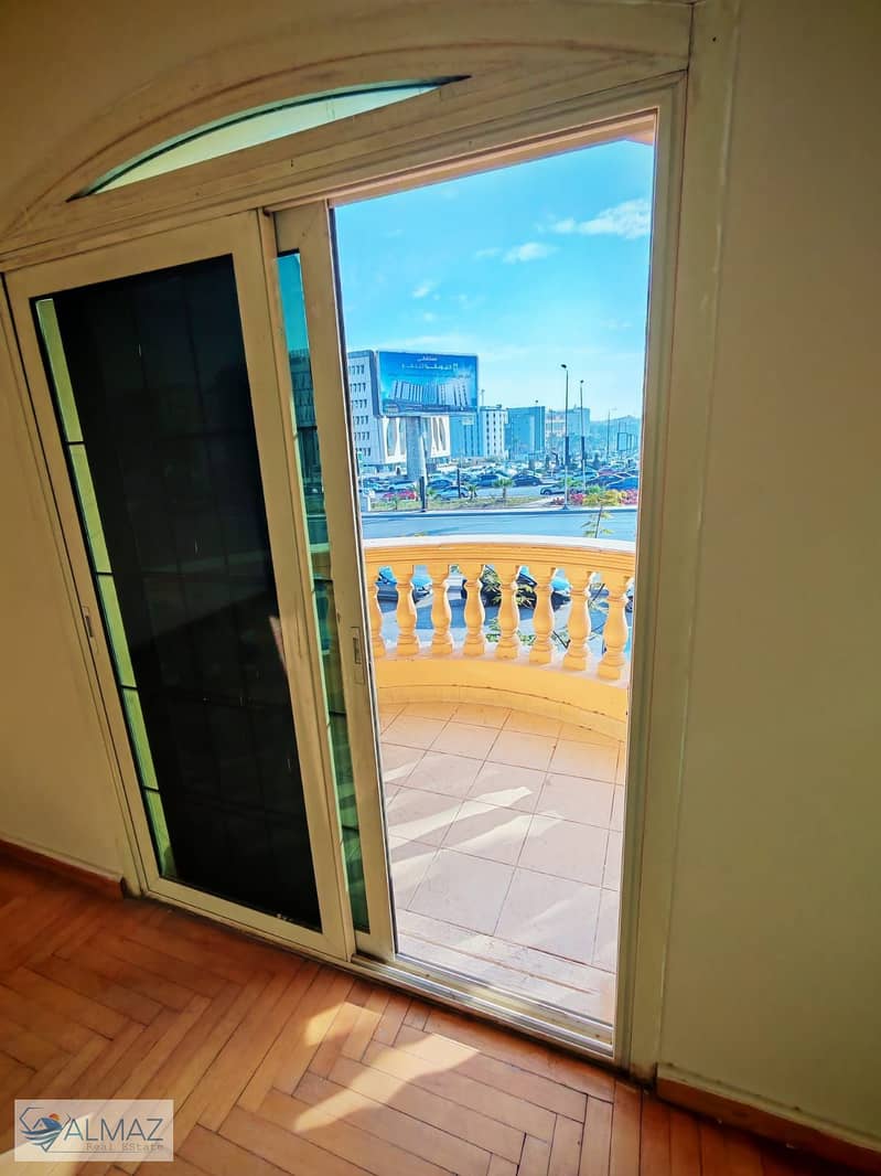 60 WhatsApp Image 2025-12-08 at 5.11. 45 PM (1). jpeg