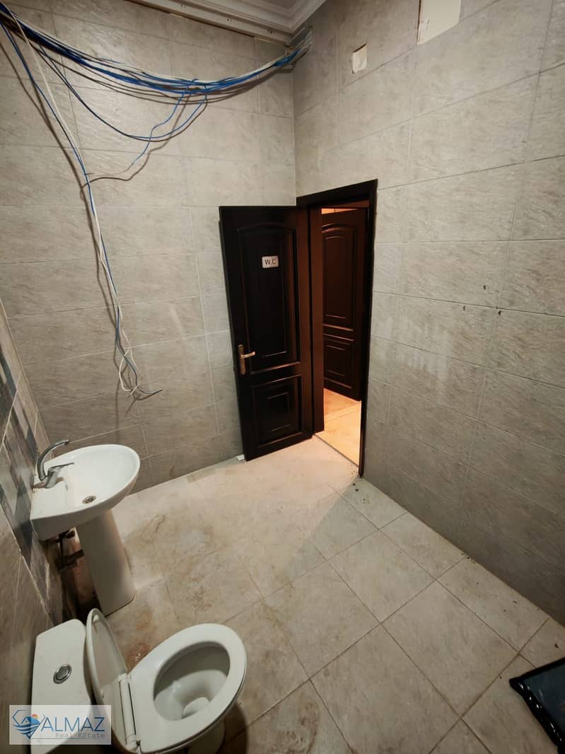 76 WhatsApp Image 2025-12-08 at 5.11. 56 PM. jpeg