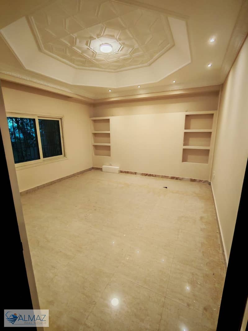 77 WhatsApp Image 2025-12-08 at 5.11. 57 PM (1). jpeg