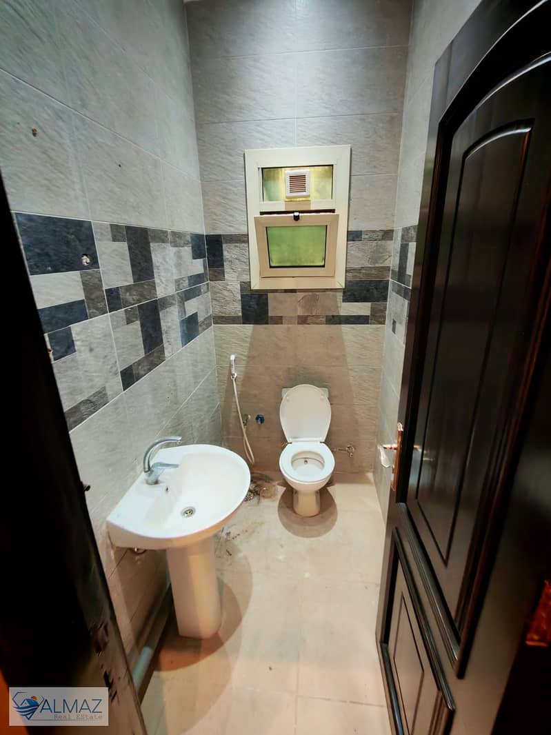 80 WhatsApp Image 2025-12-08 at 5.11. 58 PM. jpeg