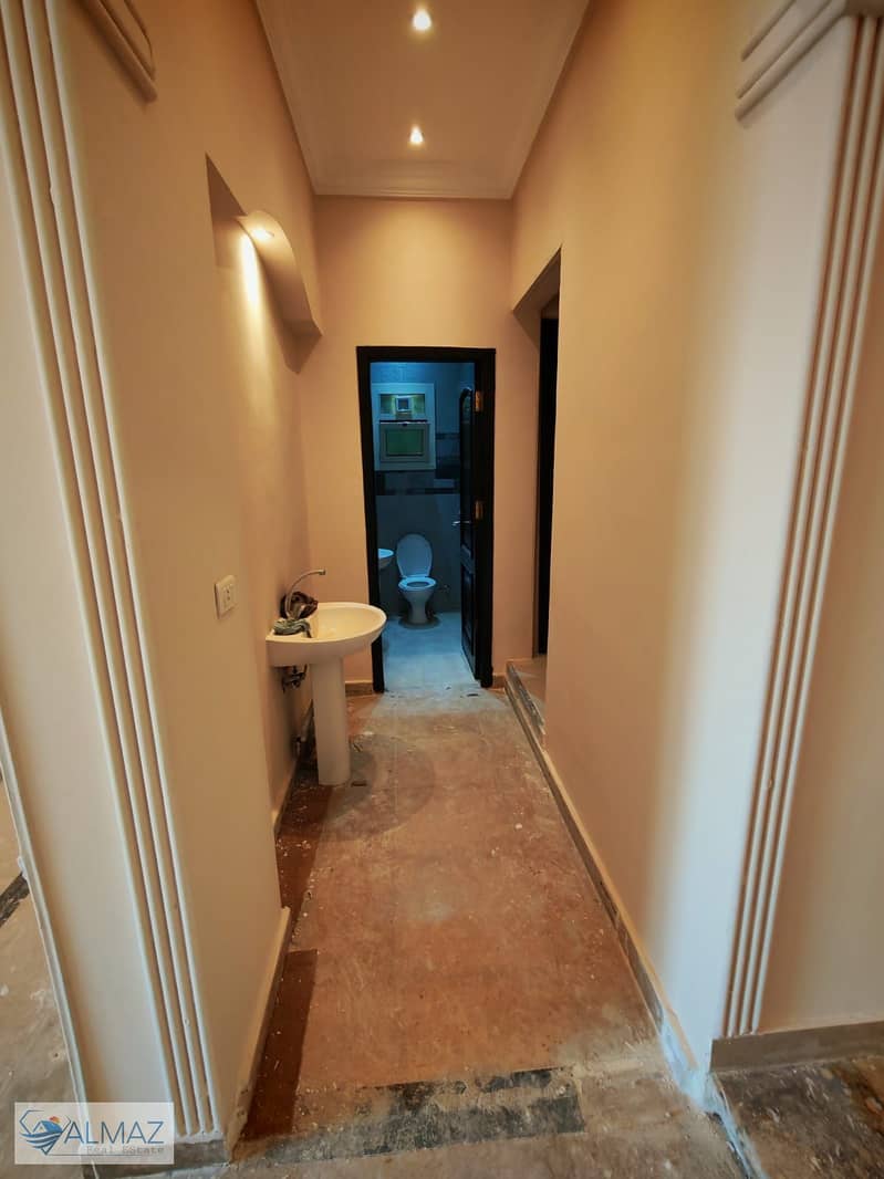 83 WhatsApp Image 2025-12-08 at 5.11. 59 PM. jpeg