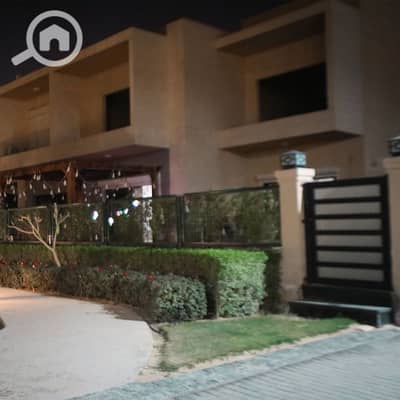 فیلا 5 غرف نوم للبيع في 6 أكتوبر، الجيزة - WhatsApp Image 2025-10-28 at 13.29. 30_0f9958b4. jpg