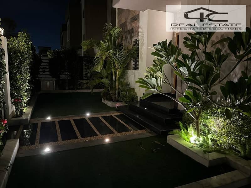 8 WhatsApp Image 2025-12-08 at 13.01. 08. jpeg