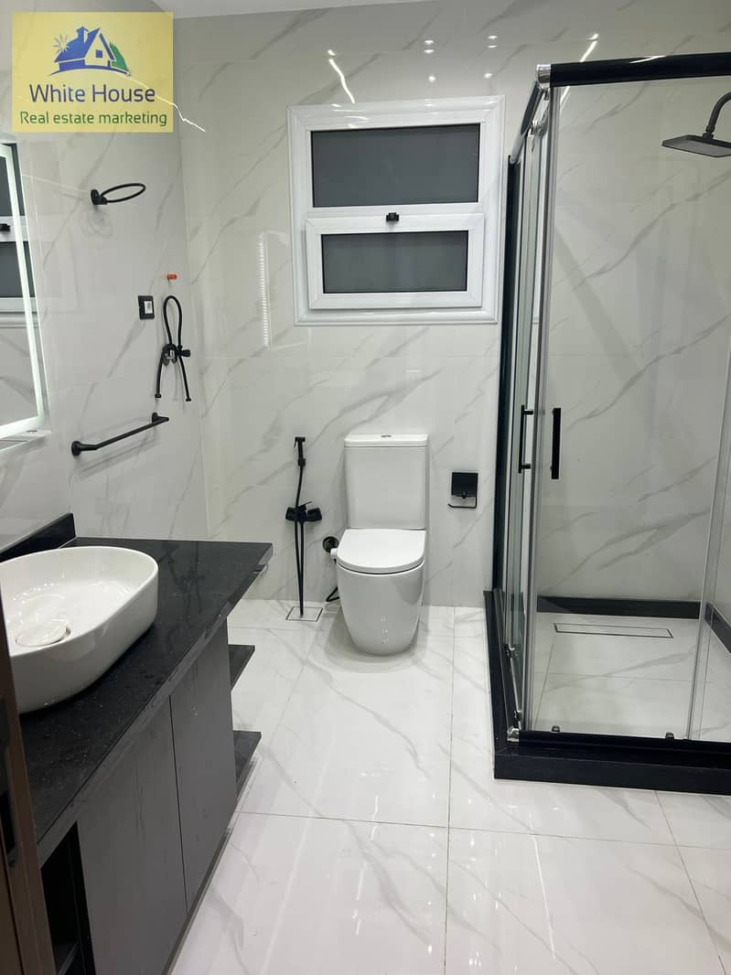 12 WhatsApp Image 2025-11-26 at 6.52. 38 PM (2). jpeg