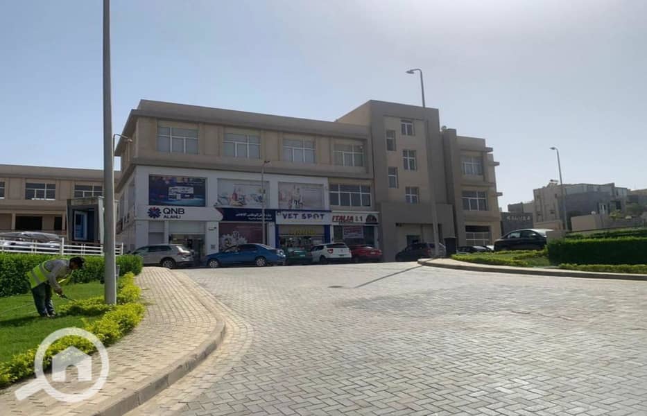 3 WhatsApp Image 2024-09-30 at 10.56. 02 AM (2)_1400x900 (1). jpg